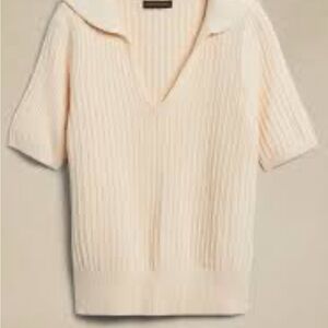 Banana Republic V-Neck sailor ribbed v neck Sweater in Cream